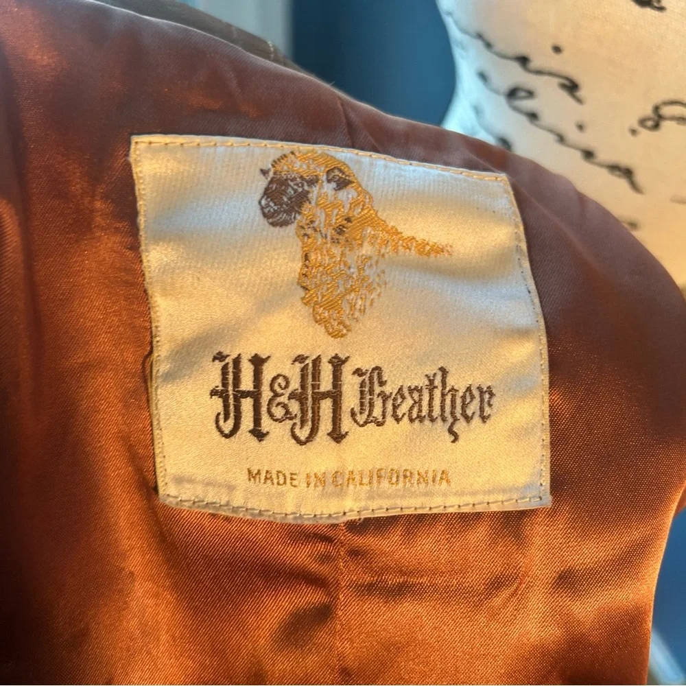 Women's Tan Leather Jacket with Hood - Picture 6 of 15